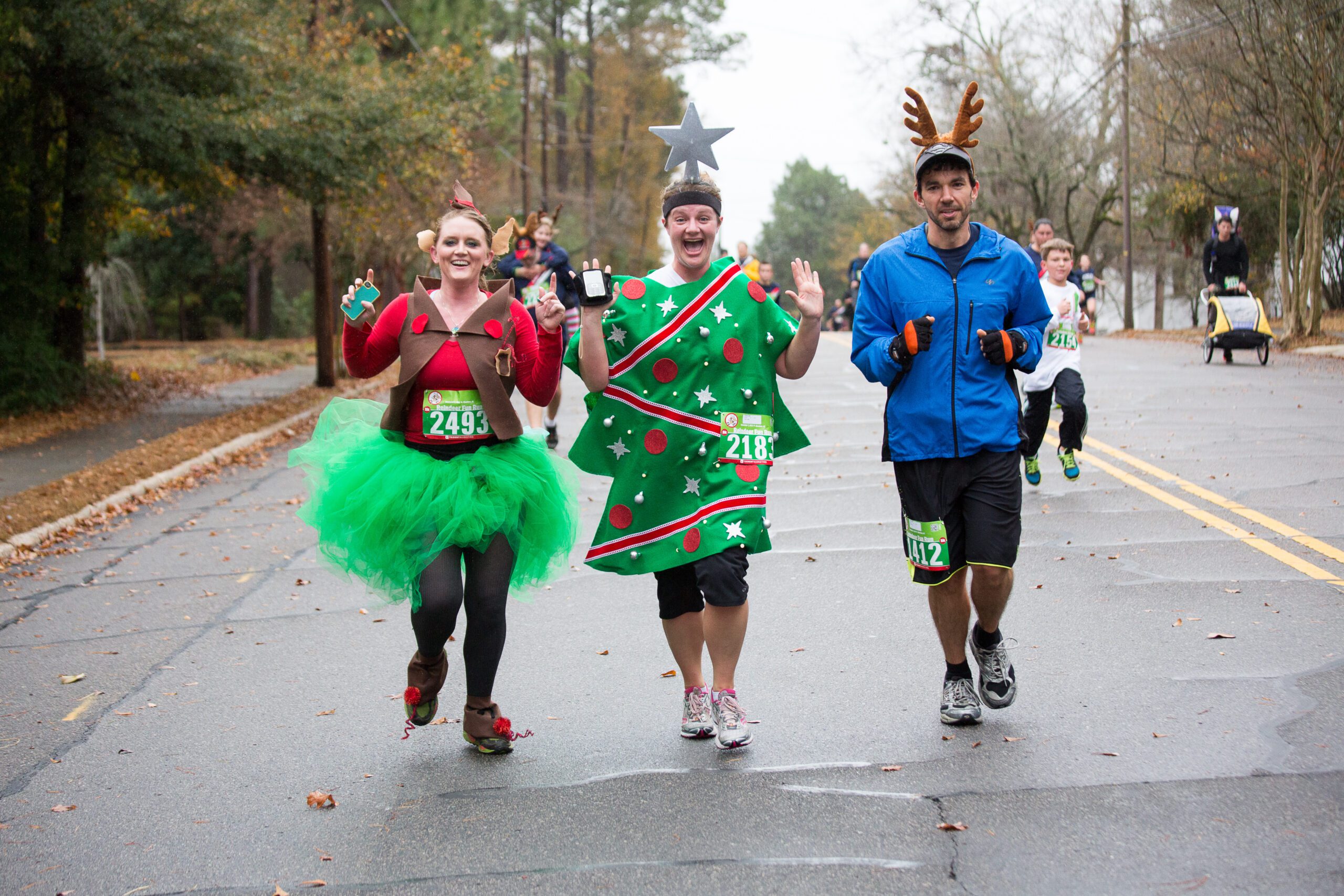 Christmas 2025 running costumes